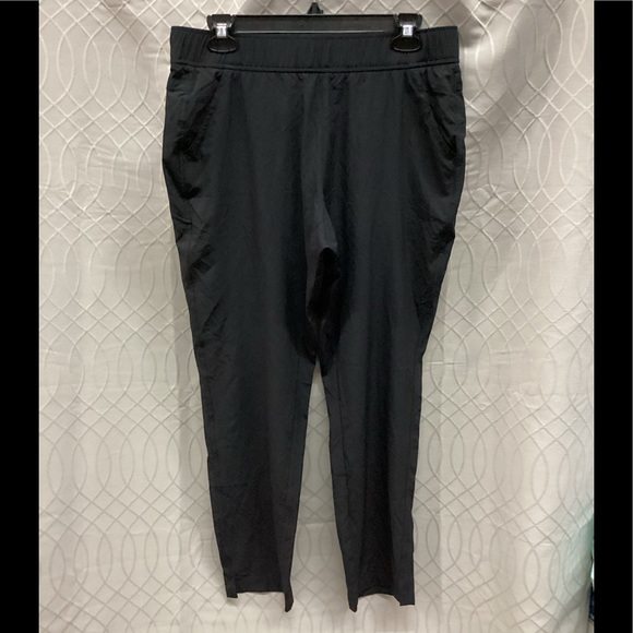 Eddie Bauer Women's Departure Ankle Pants - Picture 2 of 4